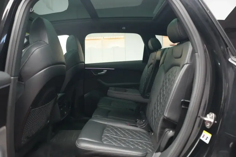 Audi SQ7 din 2020 cu 129.900 km - oferta AUD105486 - foto 26