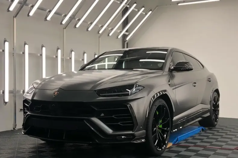 Lamborghini Urus din 2021 cu 49.000 km - oferta LAM105489 - foto 1
