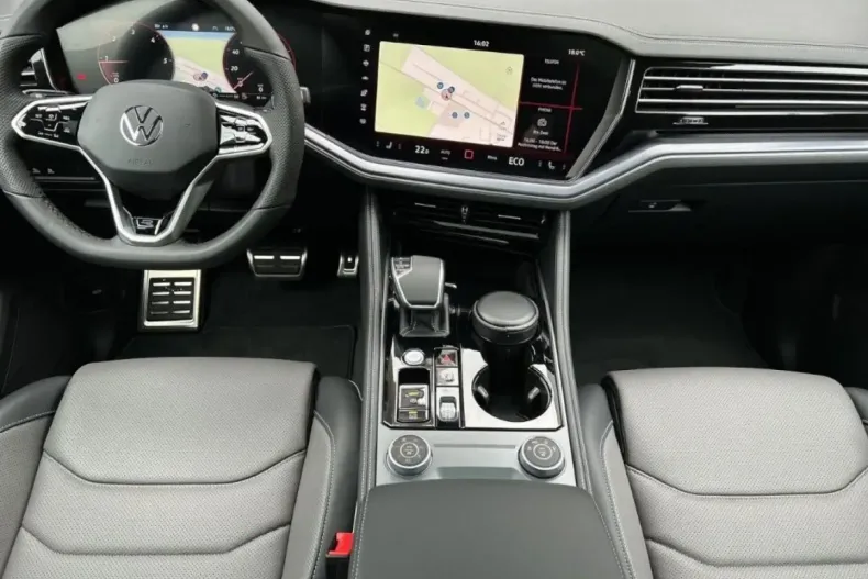 Volkswagen Touareg din 2023 cu 26.000 km - oferta VOL105490 - foto 7
