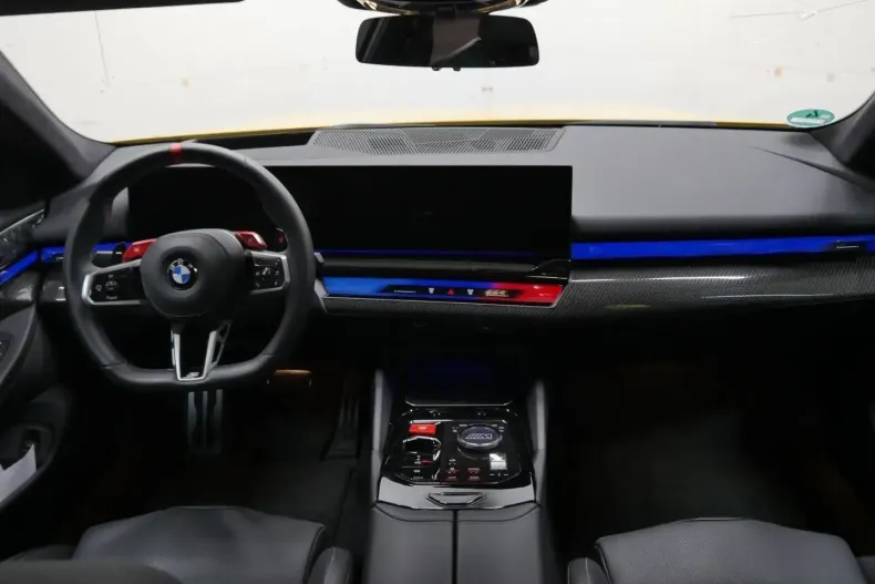 BMW M5 din 2024 cu 3.000 km - oferta BMW105499 - foto 2