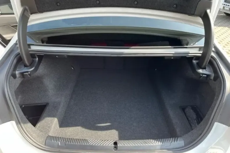 BMW 520 din 2024 cu 25.163 km - oferta BMW105506 - foto 17