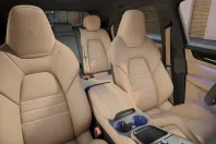 Porsche Cayenne din 2025 cu 50 km - oferta POR105516 - foto 6