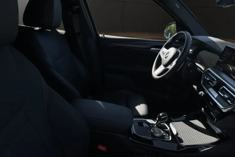 BMW X3 din 2024 cu 25.901 km - oferta BMW105548 - foto 2