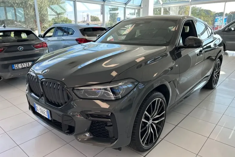 BMW X6 din 2022 cu 84.000 km - oferta BMW105553 - foto 1