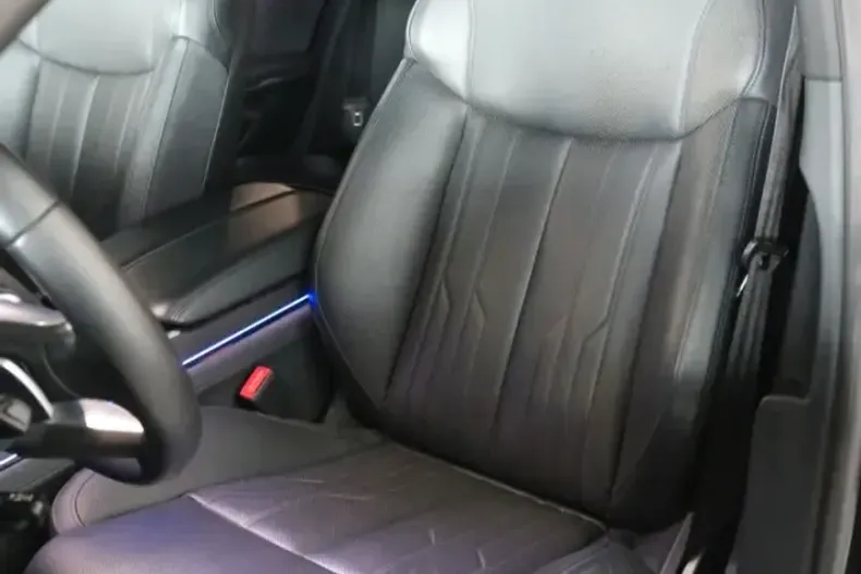 Audi A8 din 2022 cu 63.930 km - oferta AUD105570 - foto 8