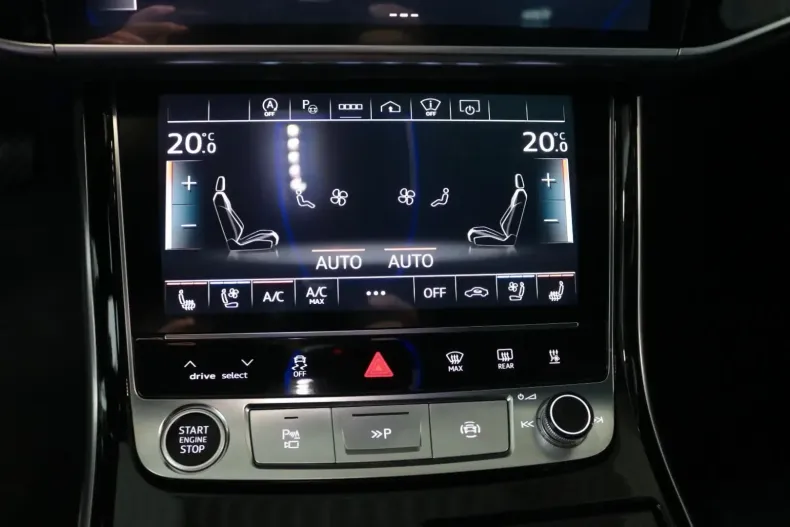 Audi A8 din 2022 cu 63.930 km - oferta AUD105570 - foto 10