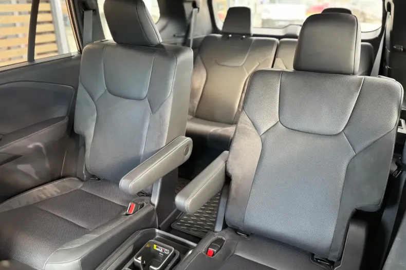 Lexus TX500 H din 2024 cu 9.073 km - oferta LEX105590 - foto 14