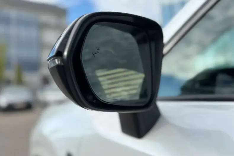 Lexus TX500 H din 2024 cu 9.073 km - oferta LEX105590 - foto 23