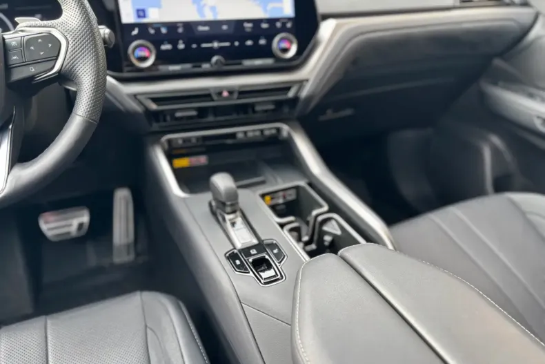 Lexus TX500 H din 2024 cu 9.073 km - oferta LEX105590 - foto 27