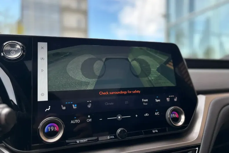 Lexus TX500 H din 2024 cu 9.073 km - oferta LEX105590 - foto 35