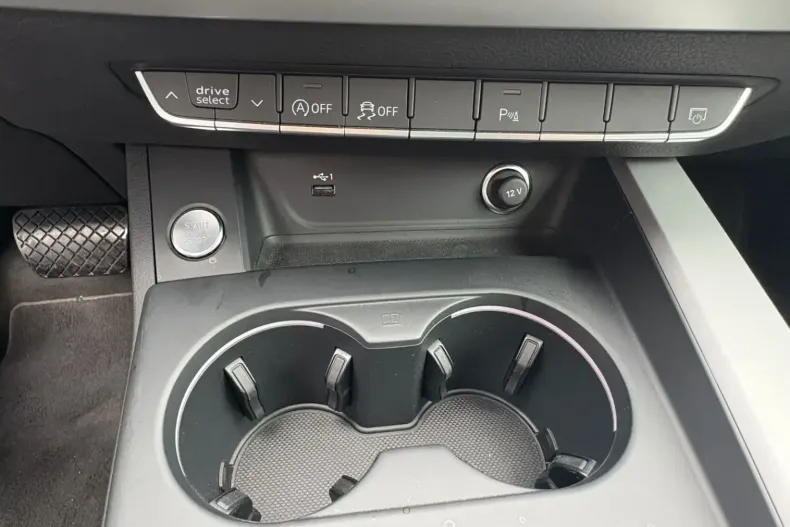 Audi A4 din 2024 cu 46.778 km - oferta AUD105593 - foto 10