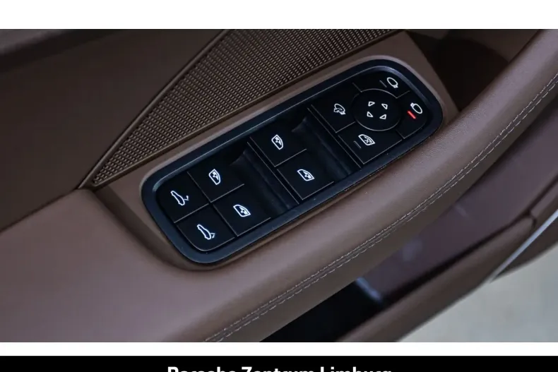 Porsche Panamera din 2022 cu 40.900 km - oferta POR105601 - foto 26