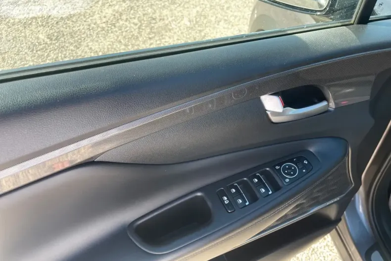 Hyundai SANTA FE din 2022 cu 83.000 km - oferta HYU105604 - foto 11