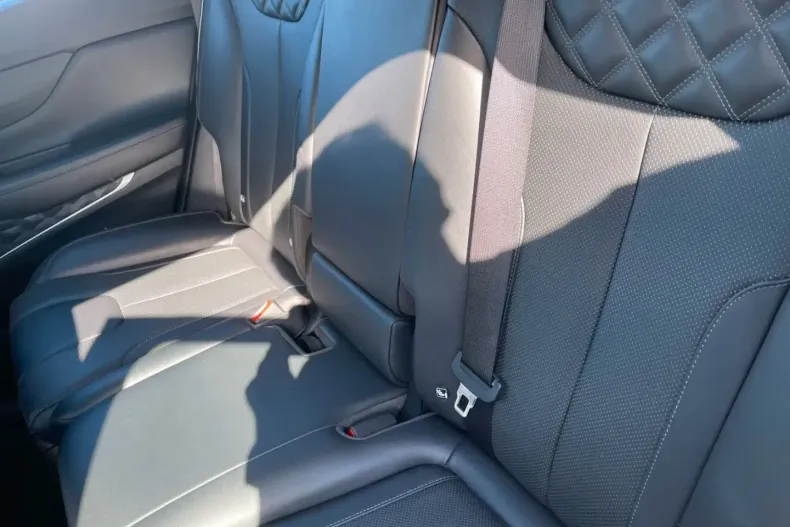 Hyundai SANTA FE din 2022 cu 83.000 km - oferta HYU105604 - foto 17