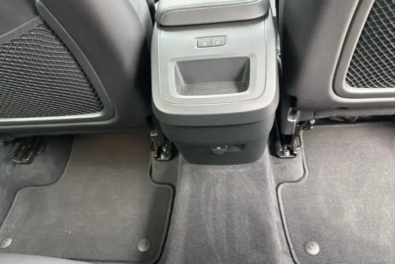 Volvo XC60 din 2024 cu 20.395 km - oferta VOL105605 - foto 21