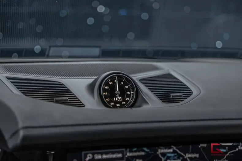 Porsche Cayenne din 2025 cu 50 km - oferta POR105624 - foto 11