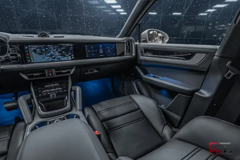 Porsche Cayenne din 2025 cu 50 km - oferta POR105624 - foto 15