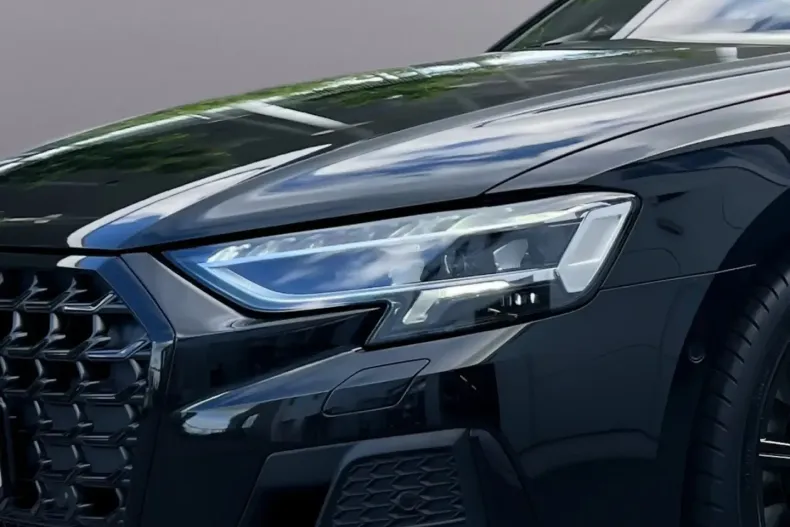 Audi S8 din 2024 cu 29.999 km - oferta AUD105636 - foto 4