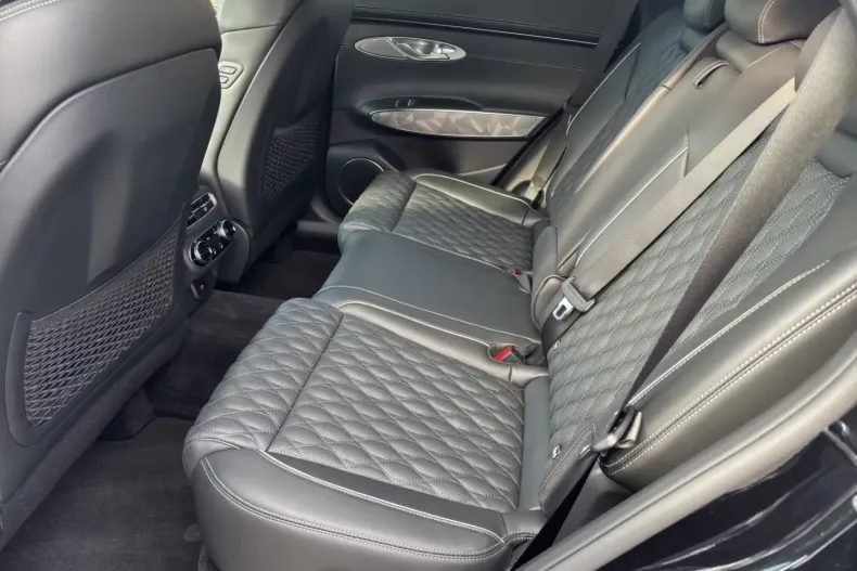 Genesis GV70 din 2024 cu 16.260 km - oferta GEN105640 - foto 6