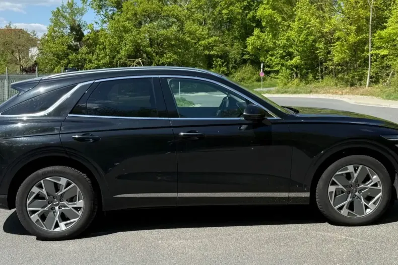 Genesis GV70 din 2023 cu 25.000 km - oferta GEN105641 - foto 1