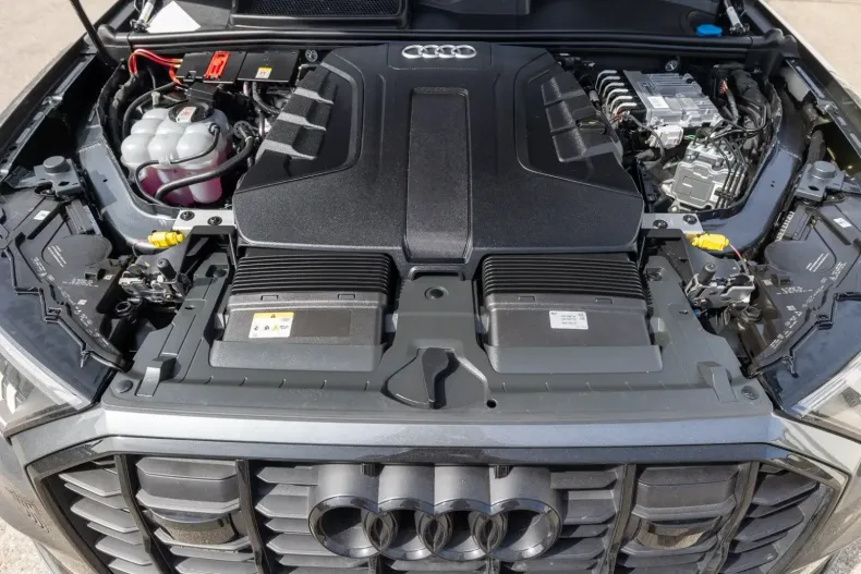 Audi Q7 din 2023 cu 26.070 km - oferta AUD105649 - foto 13