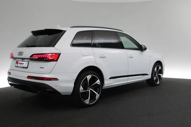 Audi Q7 din 2023 cu 25.028 km - oferta AUD105650 - foto 3