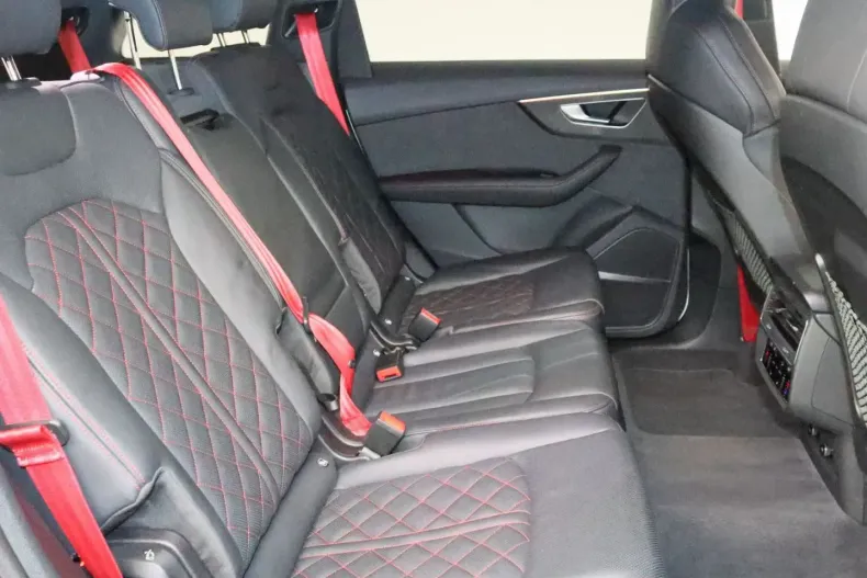 Audi Q7 din 2023 cu 25.028 km - oferta AUD105650 - foto 7