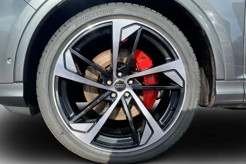 Audi Q7 din 2024 cu 25.025 km - oferta AUD105652 - foto 6