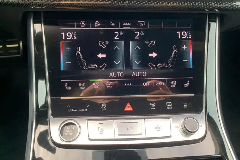 Audi Q7 din 2024 cu 25.025 km - oferta AUD105652 - foto 12