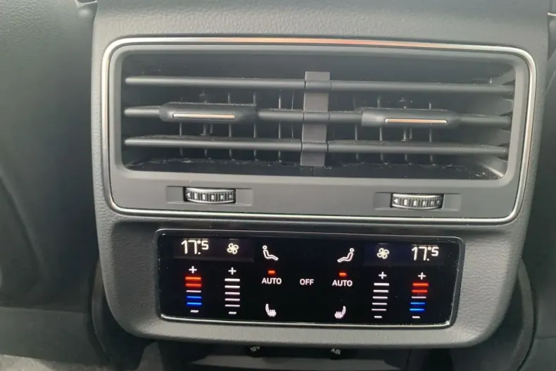 Audi Q7 din 2024 cu 25.025 km - oferta AUD105652 - foto 26