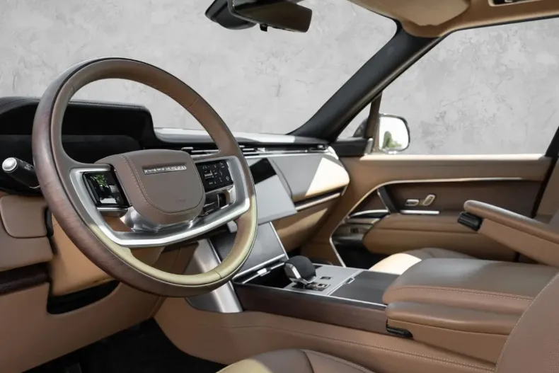 Land Rover Range Rover din 2024 cu 29.832 km - oferta LAN105663 - foto 4