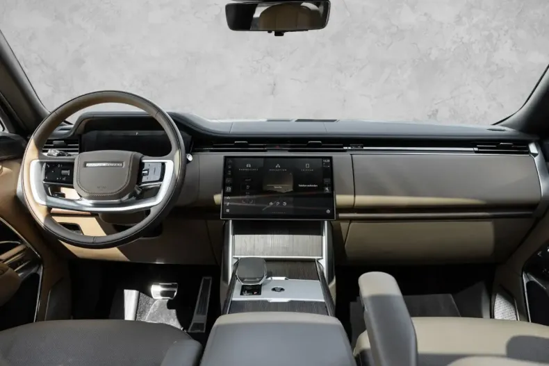 Land Rover Range Rover din 2024 cu 29.832 km - oferta LAN105663 - foto 7