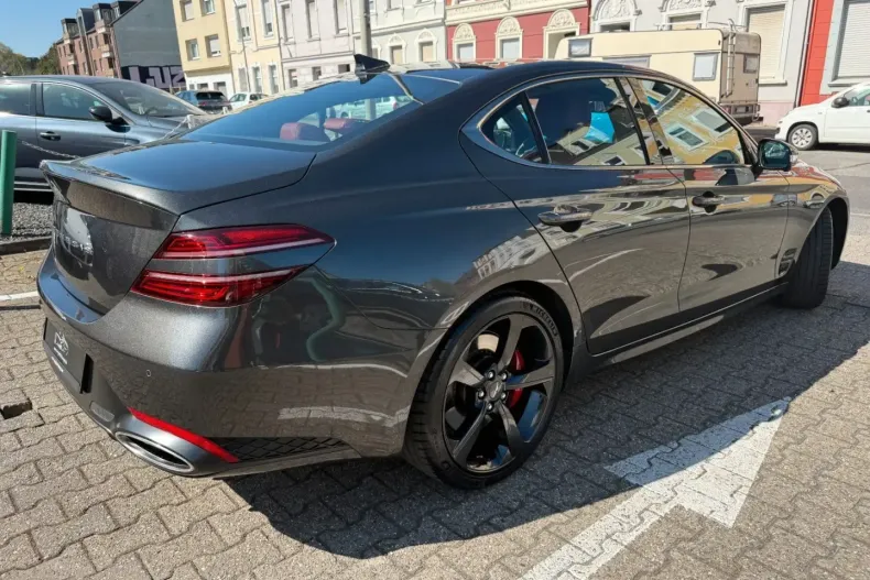 Genesis G70 din 2023 cu 4.380 km - oferta GEN105665 - foto 3