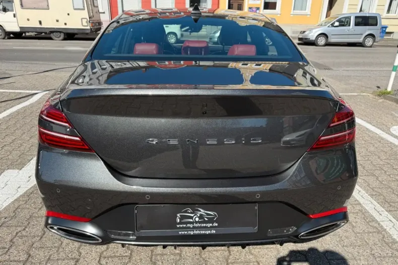 Genesis G70 din 2023 cu 4.380 km - oferta GEN105665 - foto 4