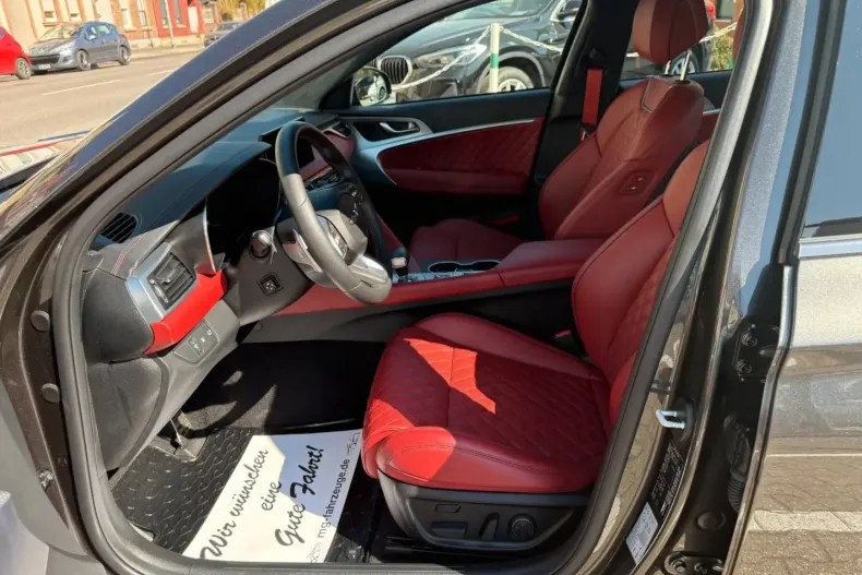 Genesis G70 din 2023 cu 4.380 km - oferta GEN105665 - foto 9