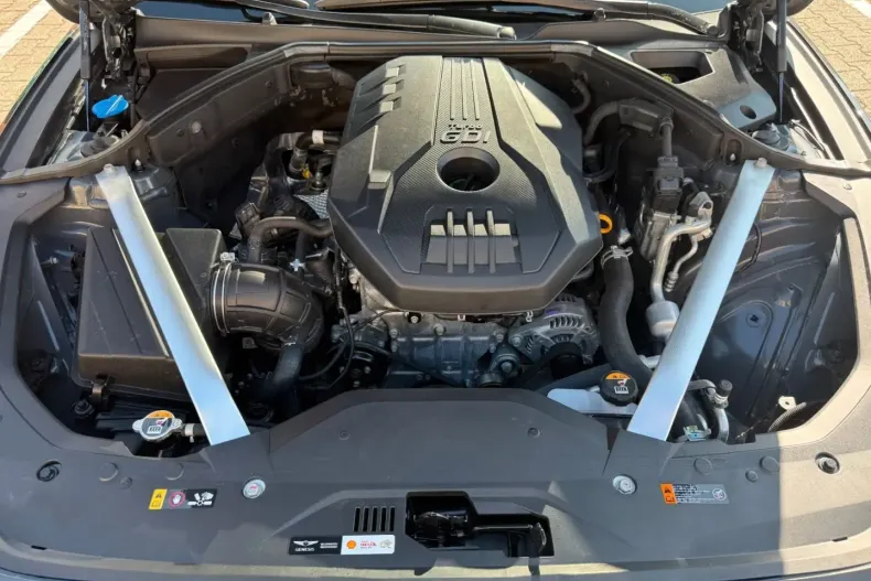 Genesis G70 din 2023 cu 4.380 km - oferta GEN105665 - foto 17