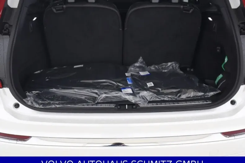 Volvo XC90 din 2024 cu 26.900 km - oferta VOL105715 - foto 8