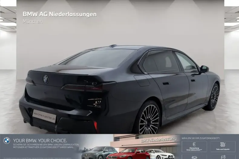 BMW 750 din 2024 cu 28.114 km - oferta BMW105717 - foto 7