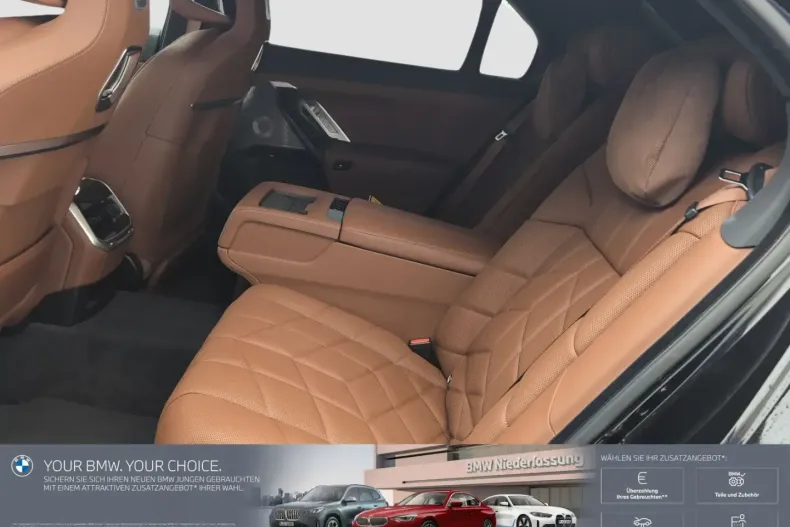 BMW 750 din 2024 cu 28.114 km - oferta BMW105717 - foto 11