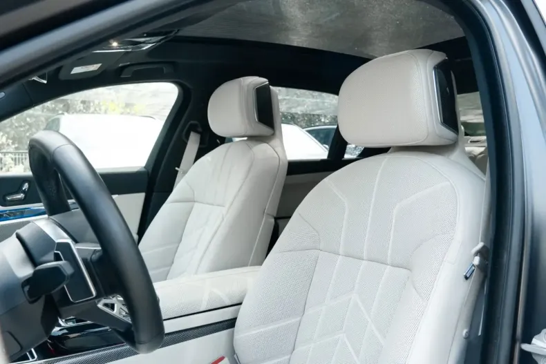 BMW 750 din 2023 cu 46.100 km - oferta BMW105724 - foto 18