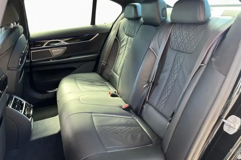 BMW 730 din 2021 cu 58.820 km - oferta BMW105731 - foto 7