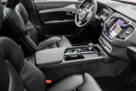 Volvo XC90 din 2023 cu 29.506 km - oferta VOL105734 - foto 3