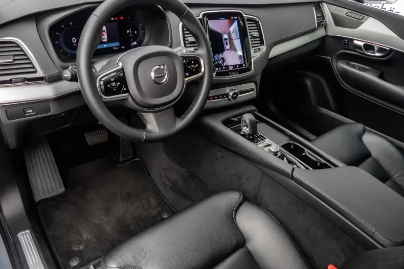 Volvo XC90 din 2023 cu 29.506 km - oferta VOL105734 - foto 4