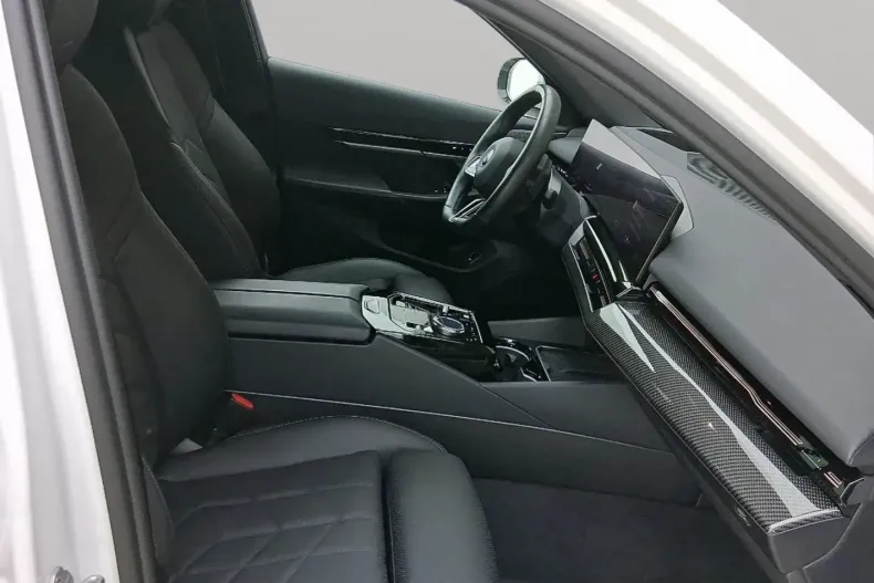 BMW 530 din 2024 cu 11.450 km - oferta BMW105754 - foto 15