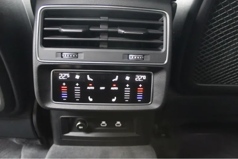 Audi Q8 din 2023 cu 37.800 km - oferta AUD105759 - foto 28