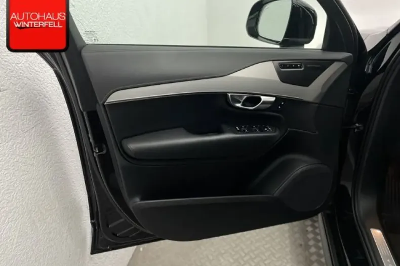 Volvo XC90 din 2024 cu 19.987 km - oferta VOL105760 - foto 35