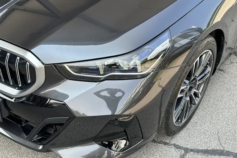 BMW 530 din 2024 cu 11.685 km - oferta BMW105762 - foto 7