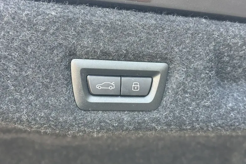 BMW 530 din 2024 cu 11.685 km - oferta BMW105762 - foto 18