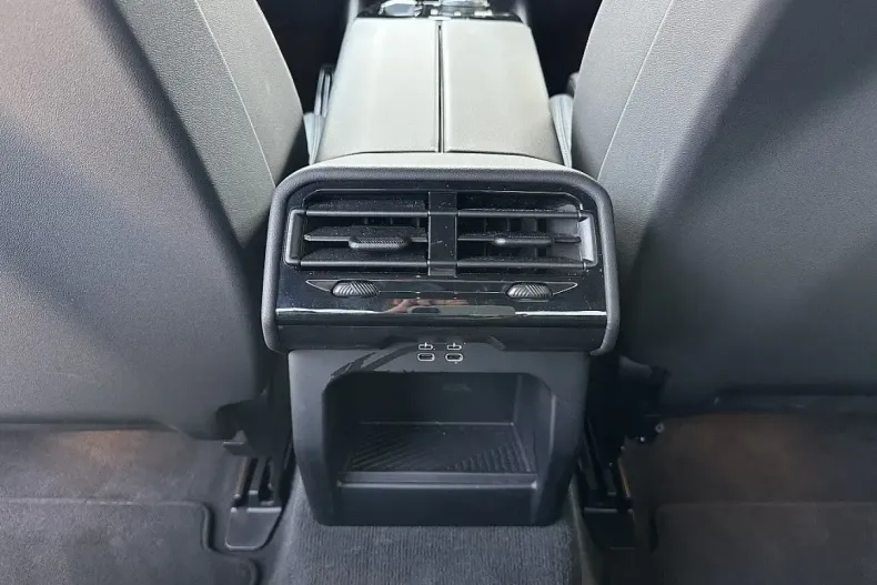 BMW 530 din 2024 cu 11.685 km - oferta BMW105762 - foto 24