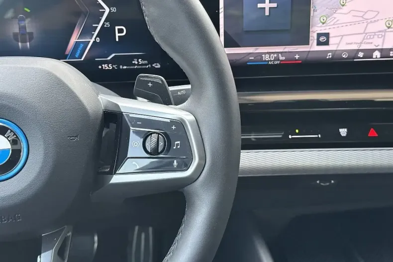 BMW 530 din 2024 cu 11.685 km - oferta BMW105762 - foto 29